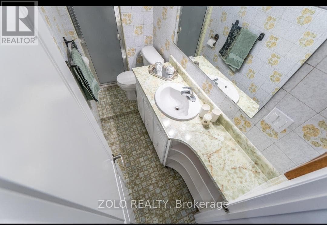 Single Family at 3402 Frobex Court, Mississauga (Erindale), Ontario - Photo 6 - RE/MAX Garden City Realty