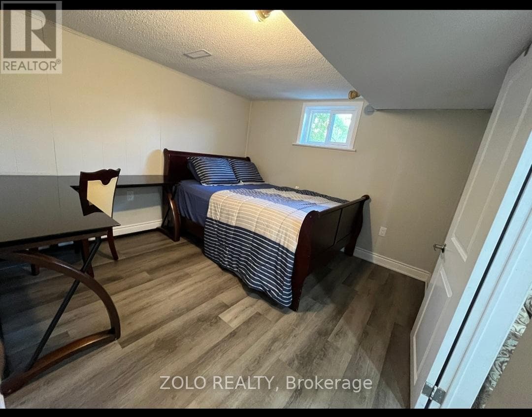 Single Family at 3402 Frobex Court, Mississauga (Erindale), Ontario - Photo 7 - RE/MAX Garden City Realty