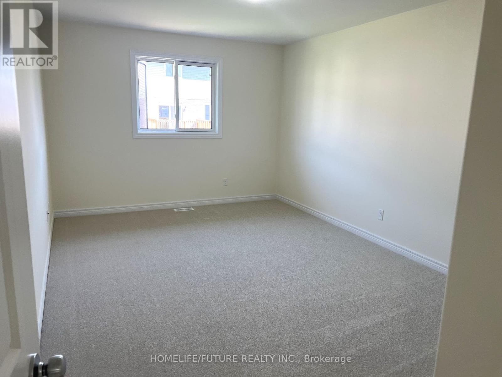 Single Family at 236 Oneil Street, Peterborough (Monaghan Ward 2), Ontario - Photo 8 - RE/MAX Garden City Realty