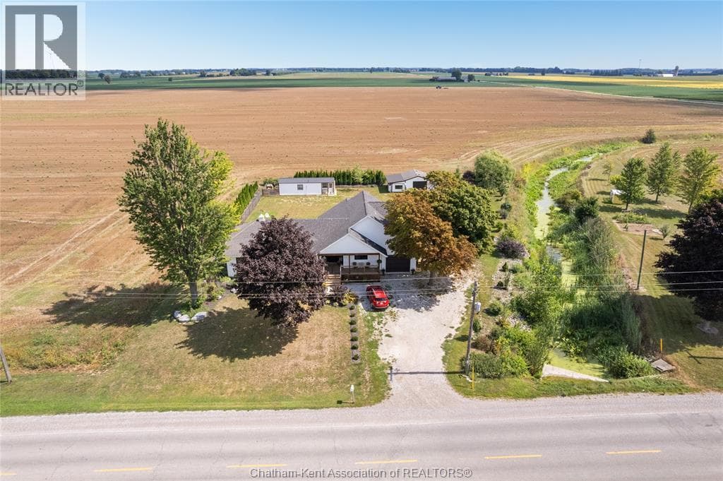 Single Family at 24947 Bear Line Road, Chatham-Kent, Ontario - Photo 4 - RE/MAX Garden City Realty