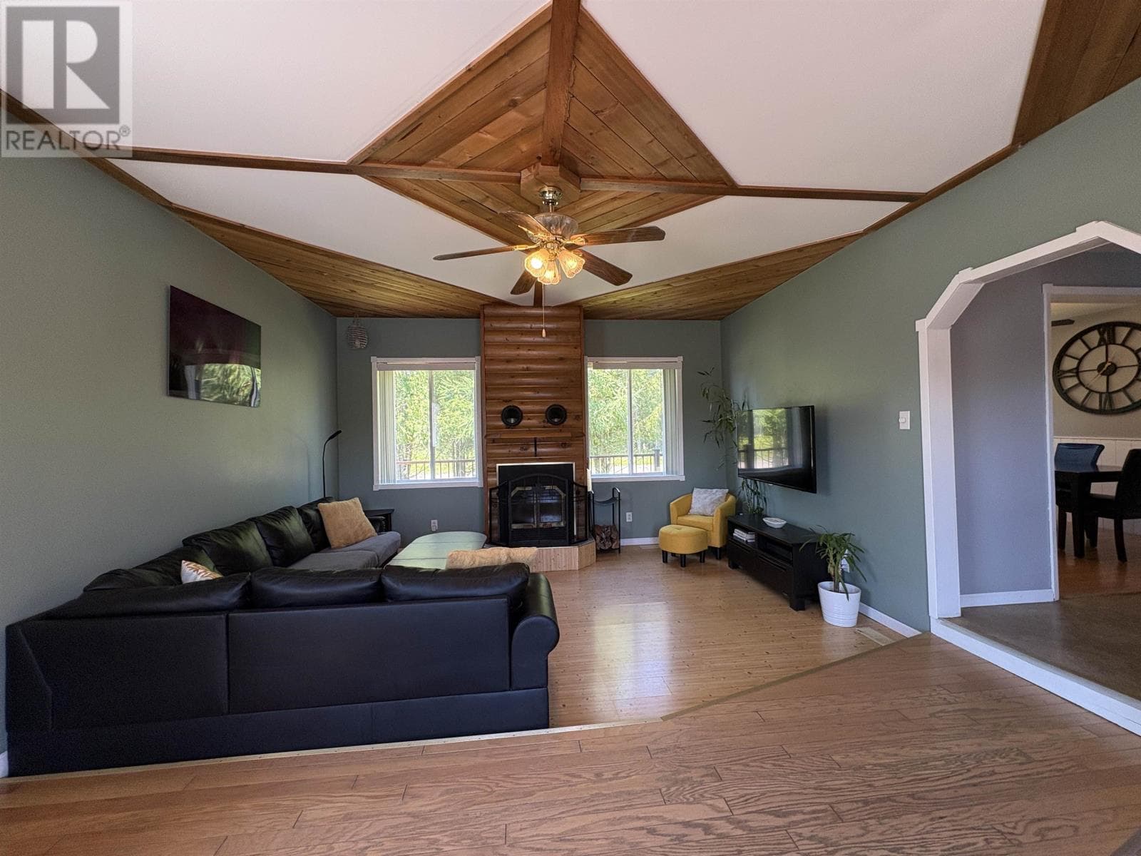 Single Family at , FORT FRANCES, Ontario - Photo 9 - RE/MAX Garden City Realty