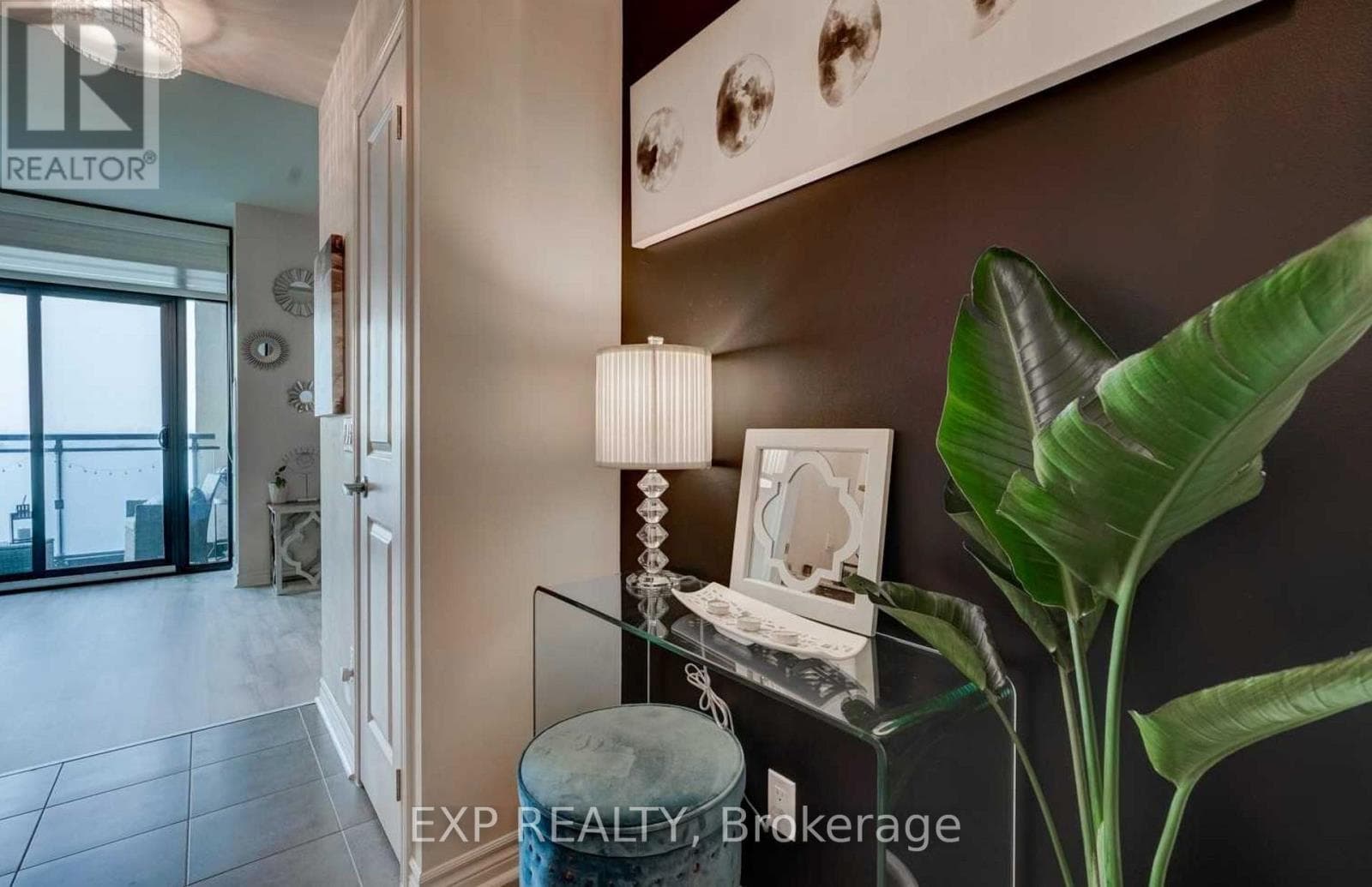 Single Family at 419- 2522 Keele Street, Toronto (Maple Leaf), Ontario - Photo 4 - RE/MAX Garden City Realty