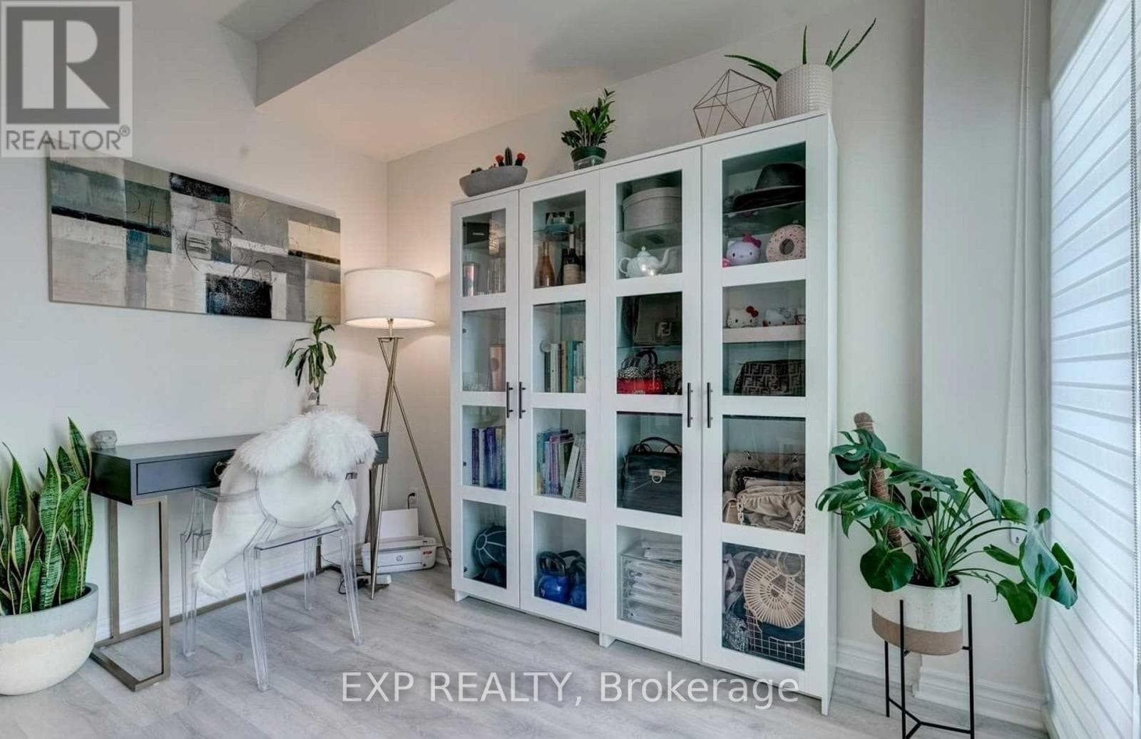 Single Family at 419- 2522 Keele Street, Toronto (Maple Leaf), Ontario - Photo 9 - RE/MAX Garden City Realty