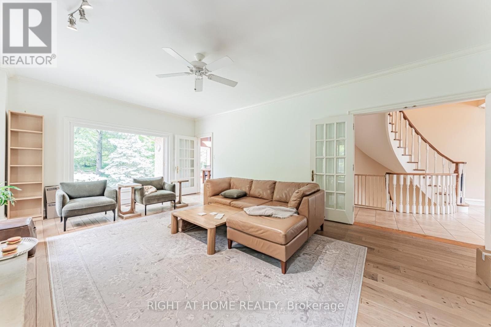 Single Family at 2175 Oneida Court, Mississauga (Erindale), Ontario - Photo 8 - RE/MAX Garden City Realty