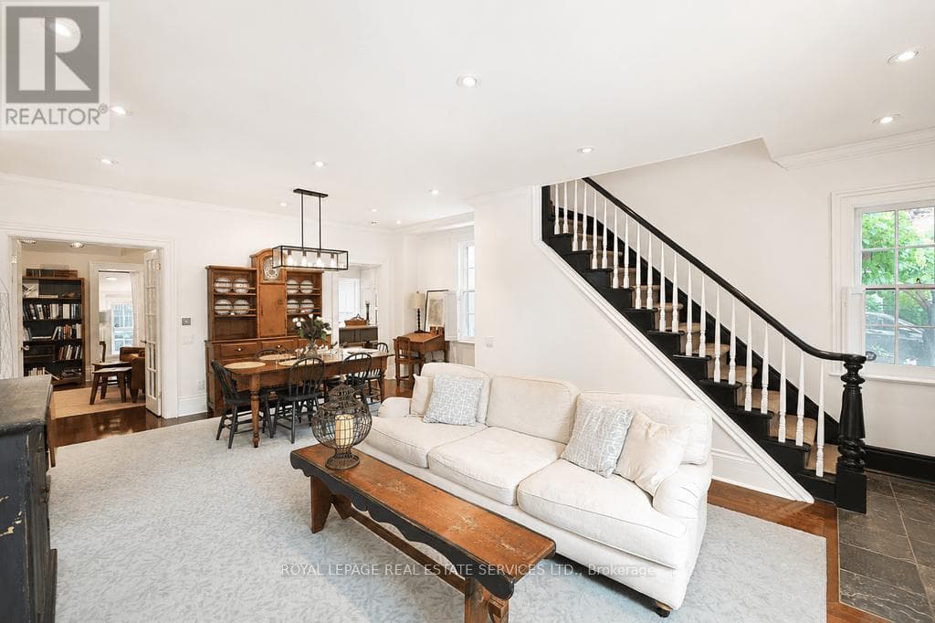 Single Family at 124 Chisholm Street, Oakville (CO Central), Ontario - Photo 6 - RE/MAX Garden City Realty