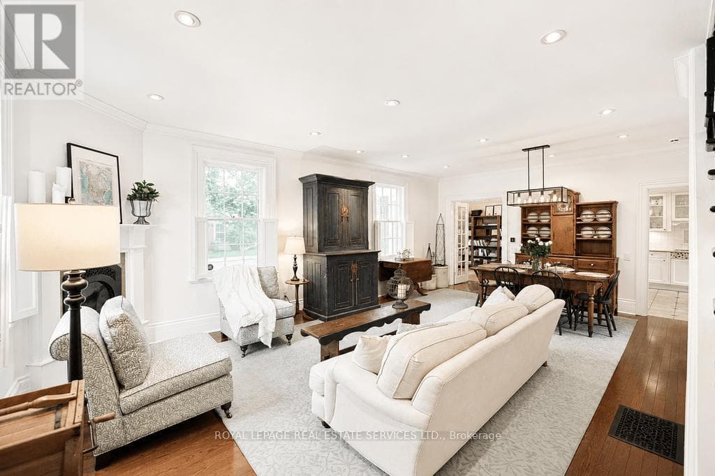 Single Family at 124 Chisholm Street, Oakville (CO Central), Ontario - Photo 7 - RE/MAX Garden City Realty