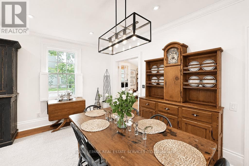 Single Family at 124 Chisholm Street, Oakville (CO Central), Ontario - Photo 9 - RE/MAX Garden City Realty