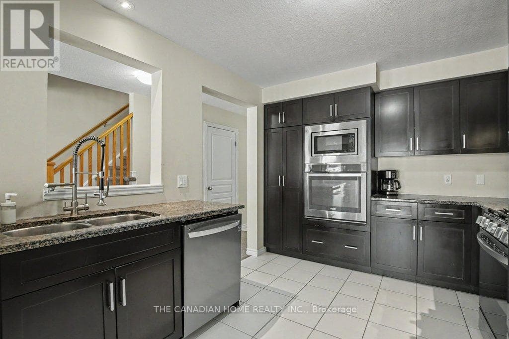 46 Jeffrey Drive