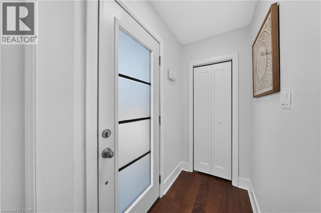Single Family at 12 ADMIRAL Road, St. Catharines, Ontario - Photo 7 - RE/MAX Garden City Realty