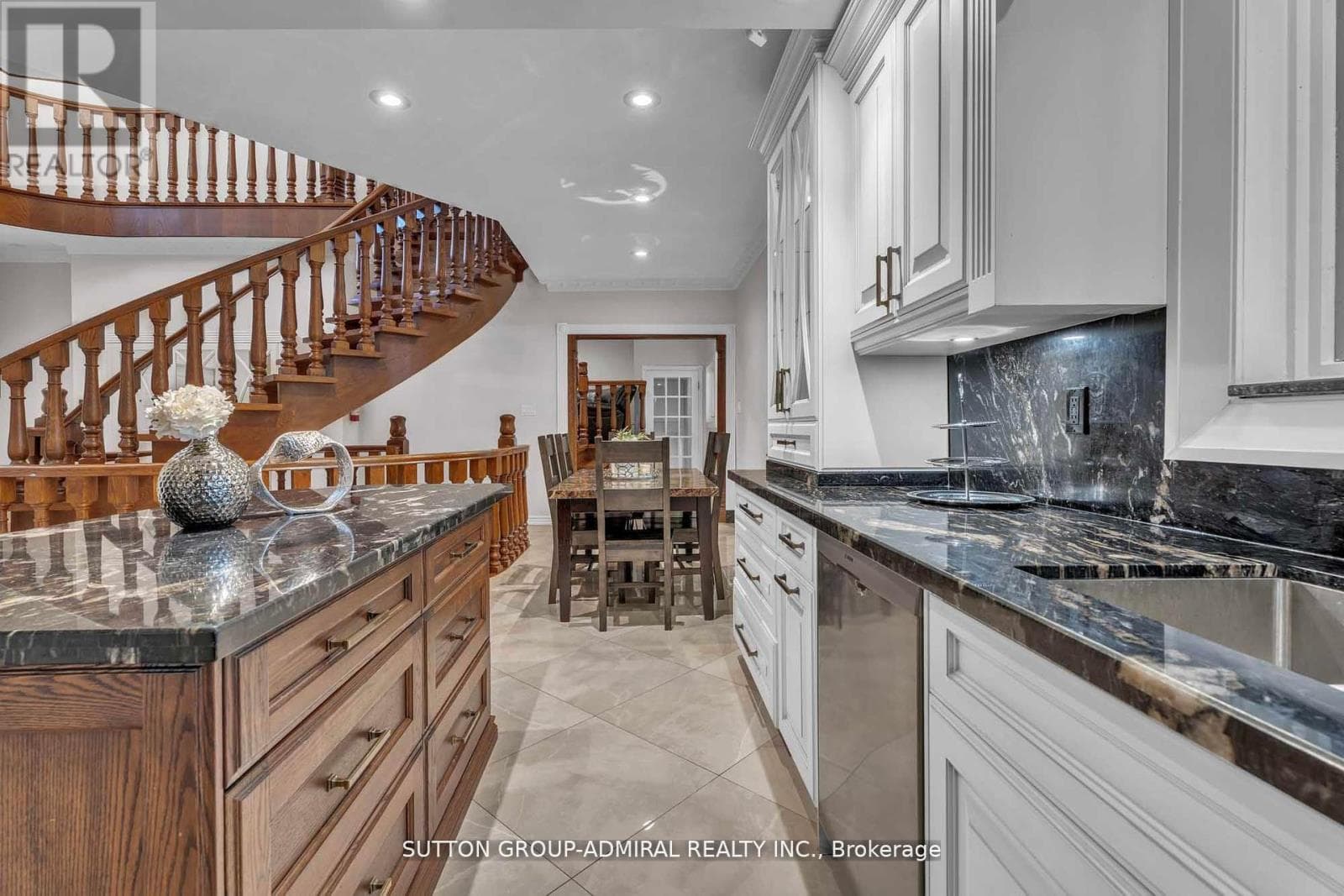 Multi-family at 116 Goulding Avenue, Toronto (Newtonbrook West), Ontario - Photo 10 - RE/MAX Garden City Realty