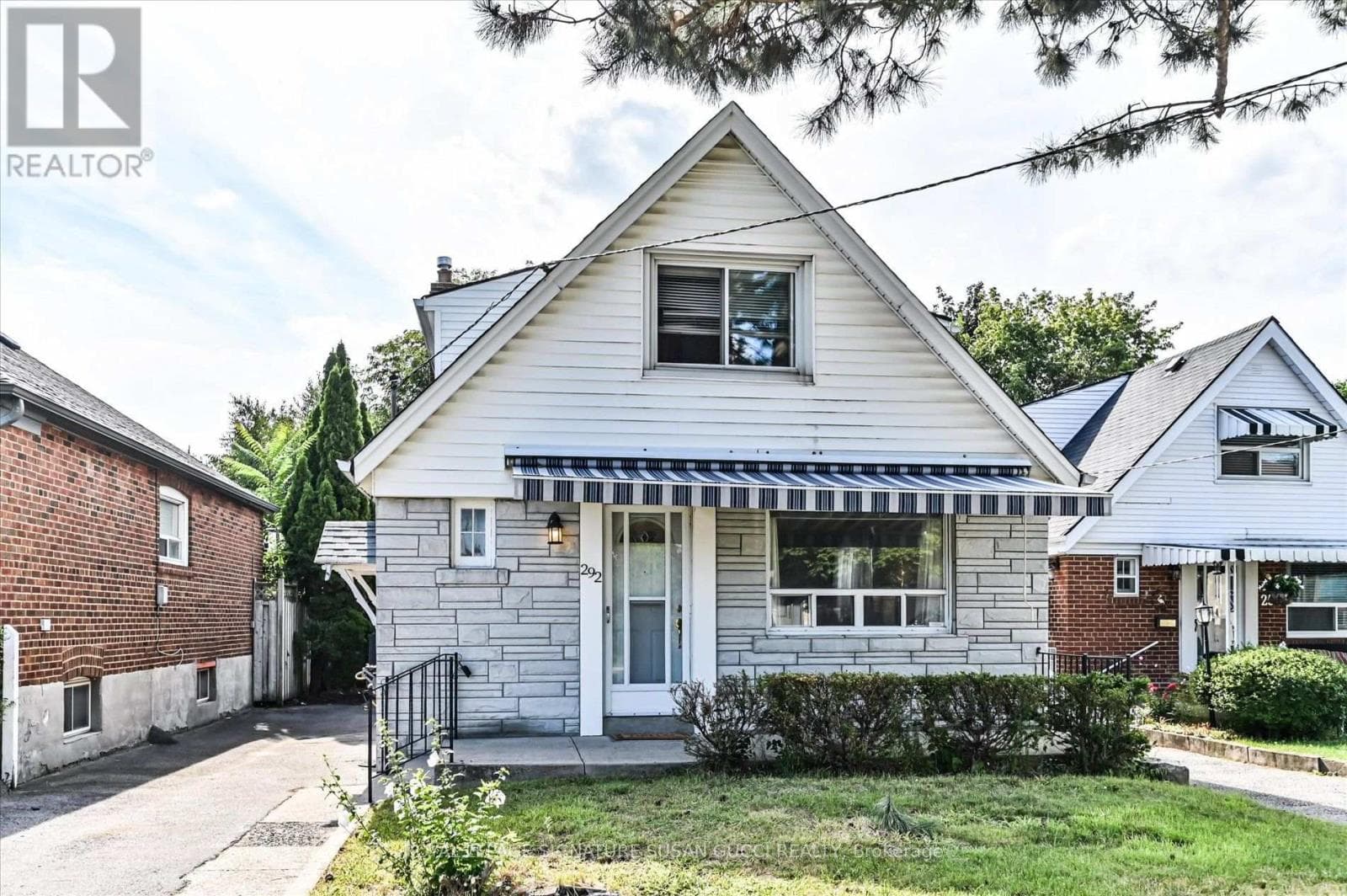 292 Glebemount Avenue
