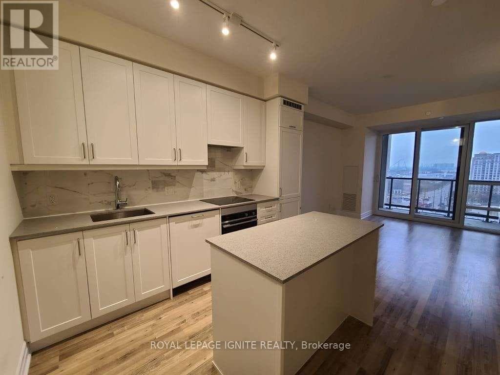 Single Family at 1211- 9085 Jane Street, Vaughan (Concord), Ontario - Photo 3 - RE/MAX Garden City Realty