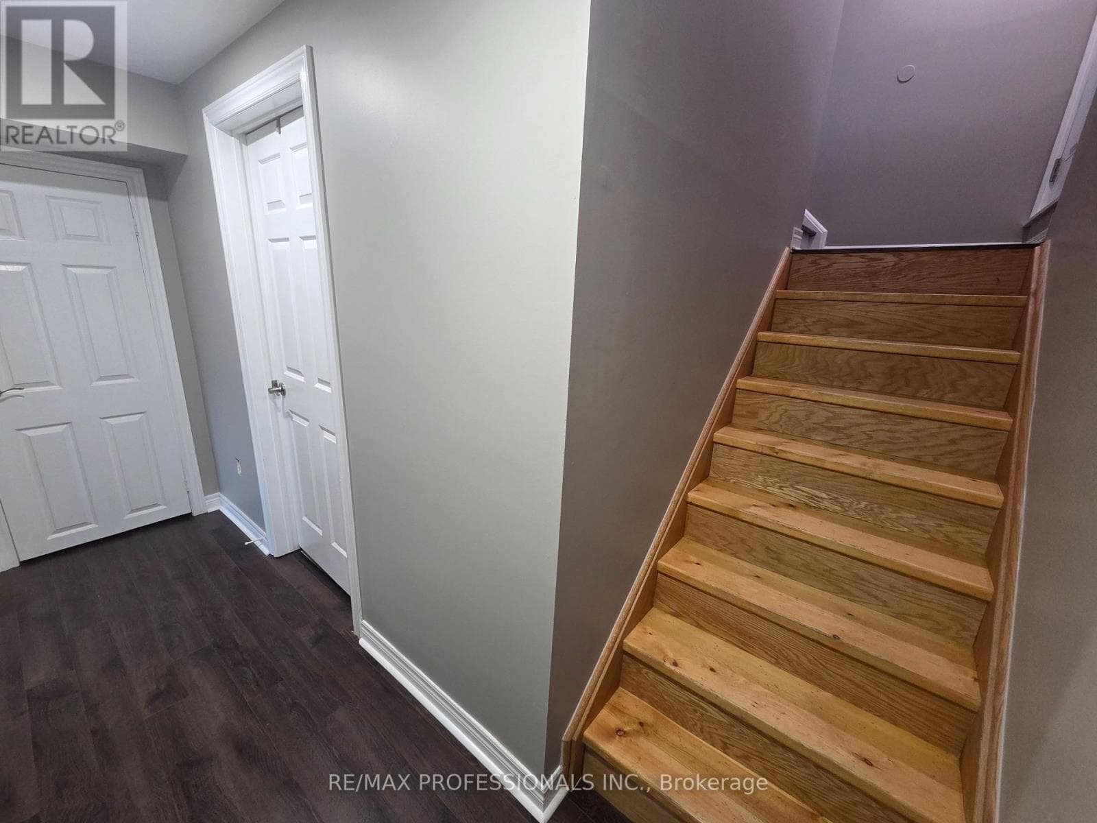 BSMT- 7 Fallgate Drive