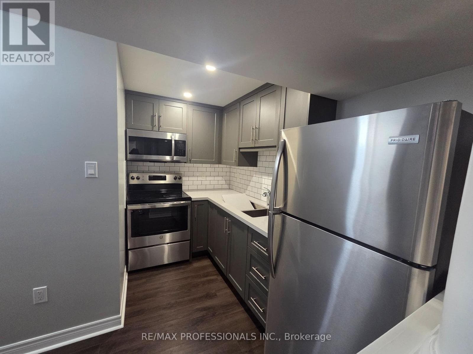 Single Family at BSMT- 7 Fallgate Drive, Brampton (Credit Valley), Ontario - Photo 5 - RE/MAX Garden City Realty