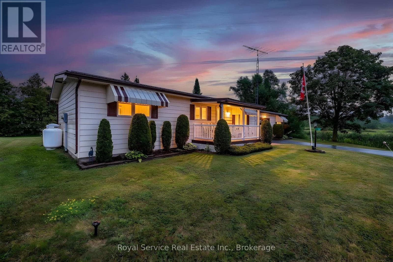 16 Vista Drive