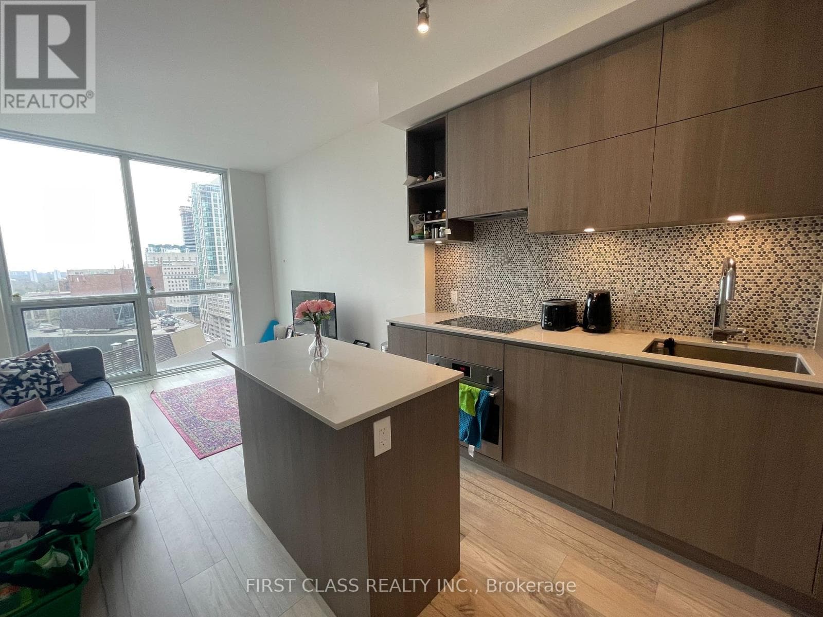 Single Family at 1410- 1 Yorkville Avenue, Toronto (Annex), Ontario - Photo 3 - RE/MAX Garden City Realty