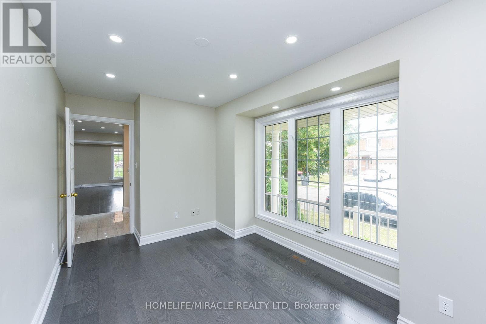 Single Family at 25 Blackcherry Lane, Brampton (Sandringham-Wellington), Ontario - Photo 6 - RE/MAX Garden City Realty