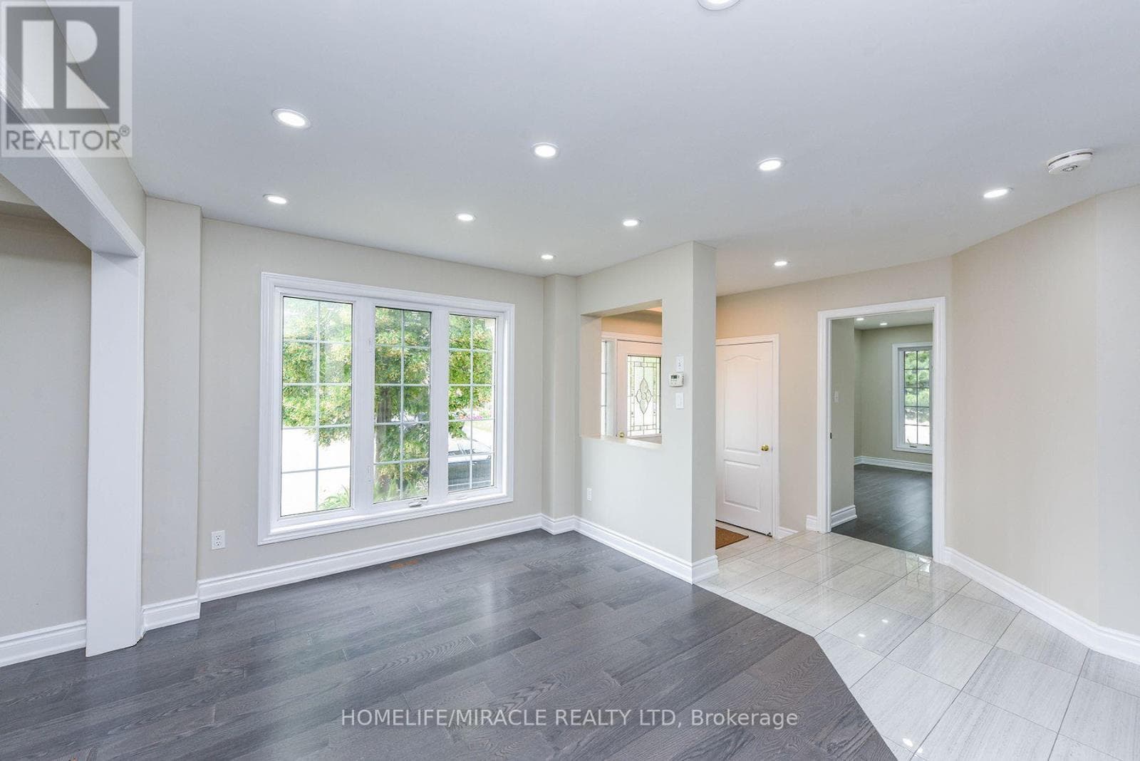 Single Family at 25 Blackcherry Lane, Brampton (Sandringham-Wellington), Ontario - Photo 9 - RE/MAX Garden City Realty