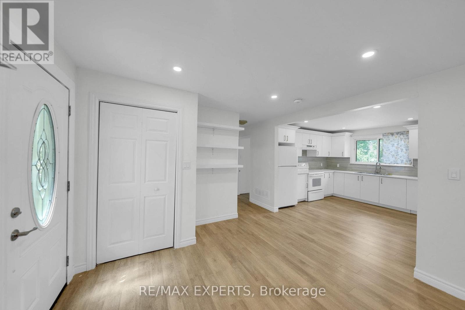Single Family at Main- 92 Tupper Street, New Tecumseth (Alliston), Ontario - Photo 8 - RE/MAX Garden City Realty