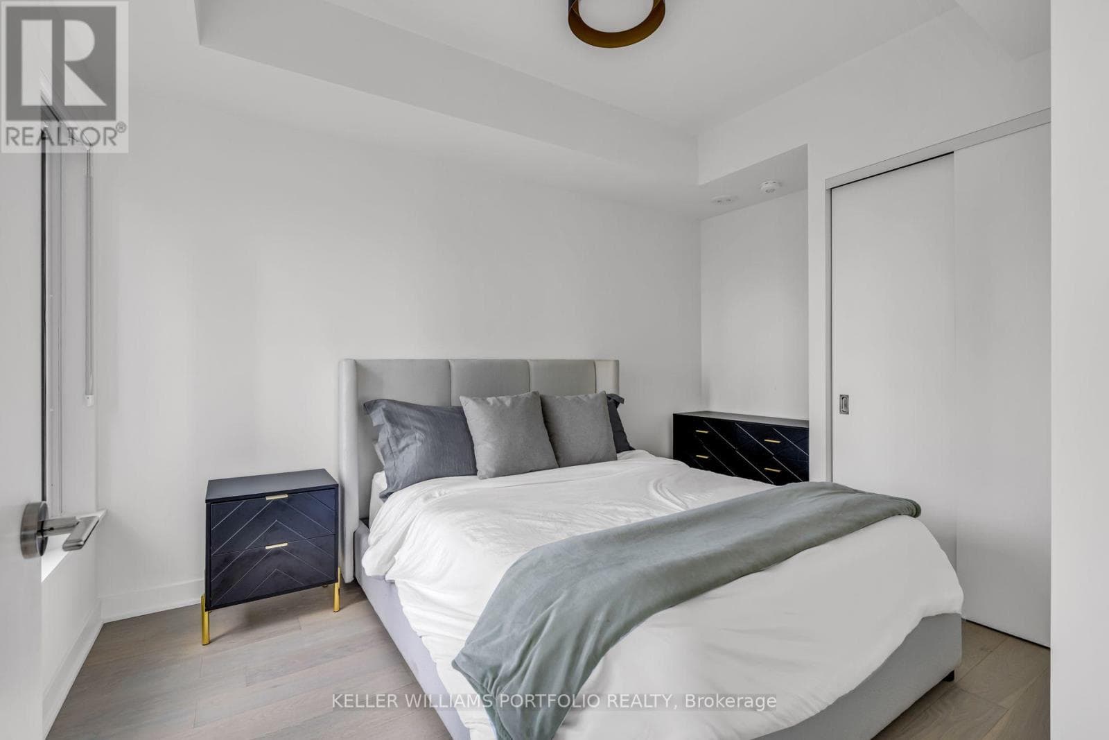 Single Family at 2709- 11 Yorkville Avenue, Toronto (Annex), Ontario - Photo 10 - RE/MAX Garden City Realty