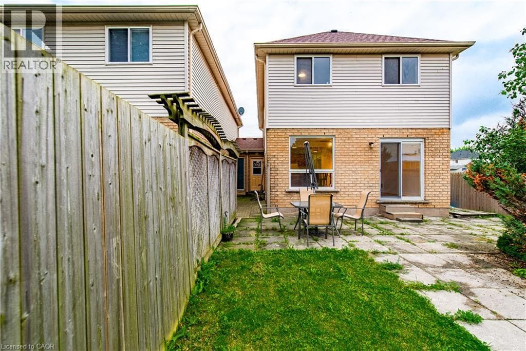Single Family at Room A- 119 SUMMERS Drive, Thorold, Ontario - Photo 2 - RE/MAX Garden City Realty