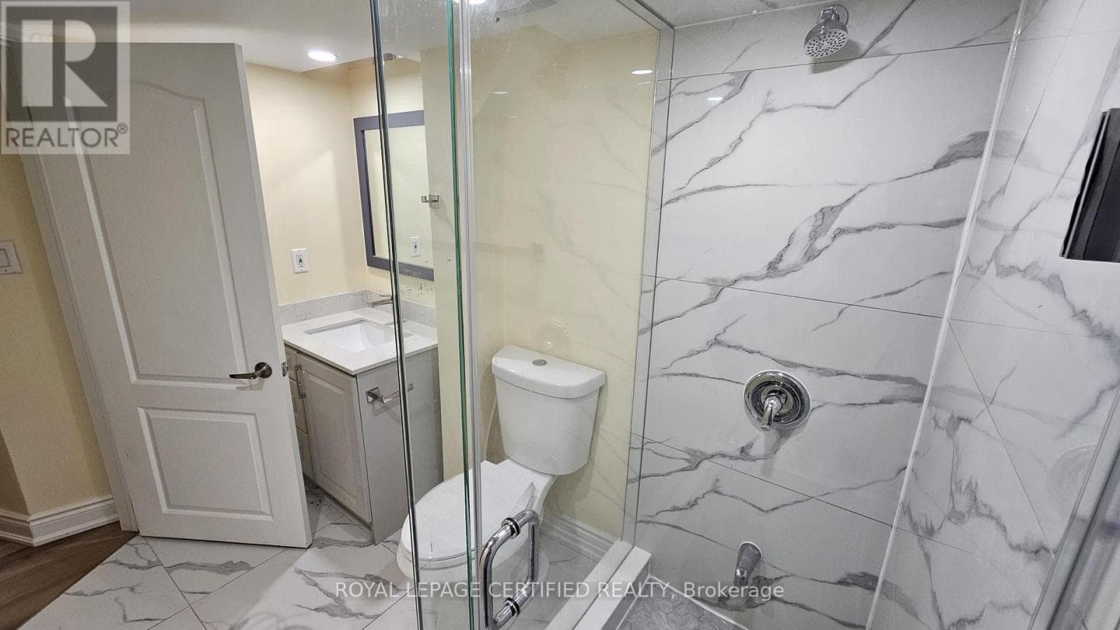 Single Family at Basement- 102 Bunchberry Way, Brampton (Sandringham-Wellington), Ontario - Photo 4 - RE/MAX Garden City Realty