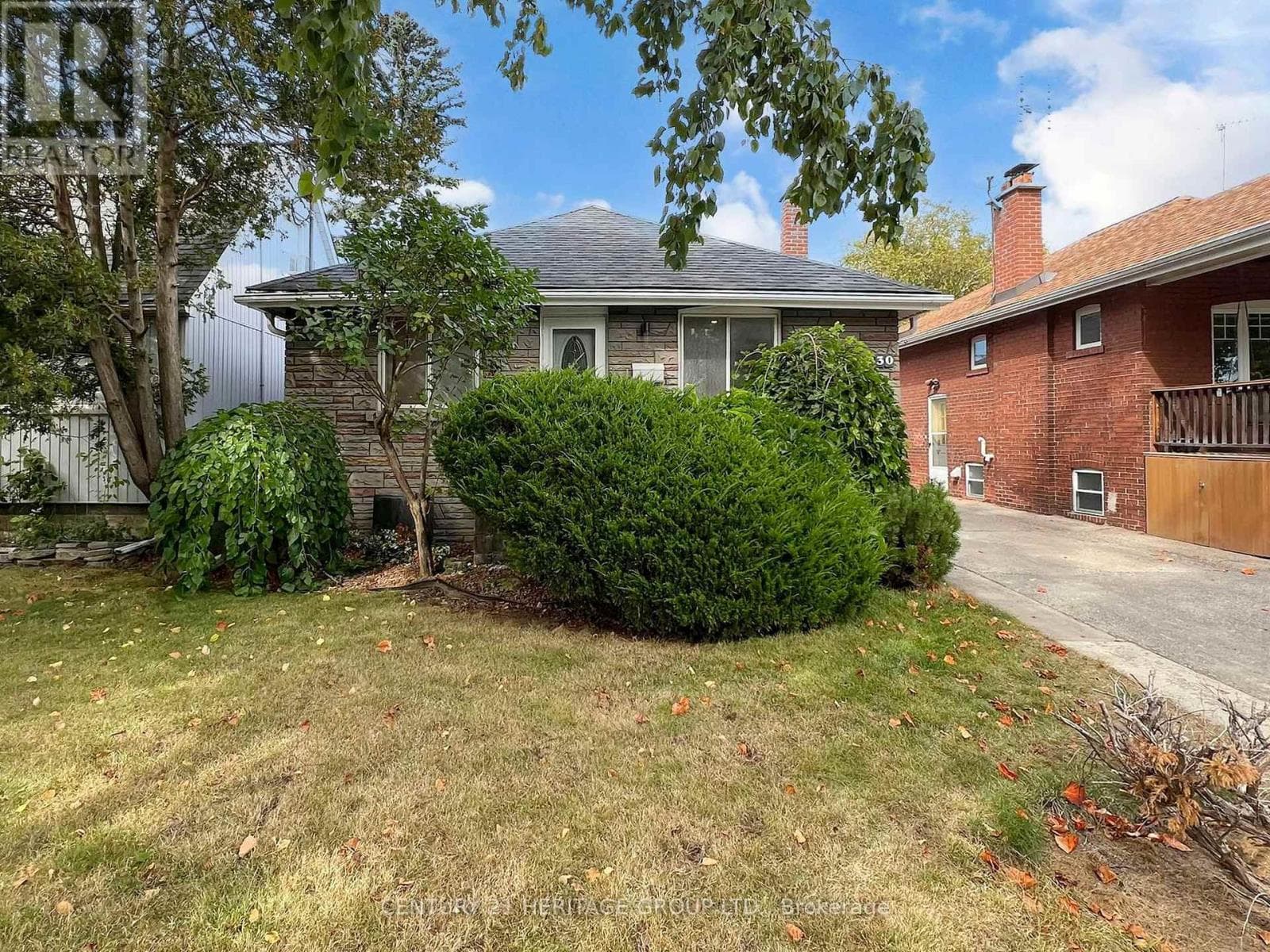 Lower Unit- 30 Struthers Street