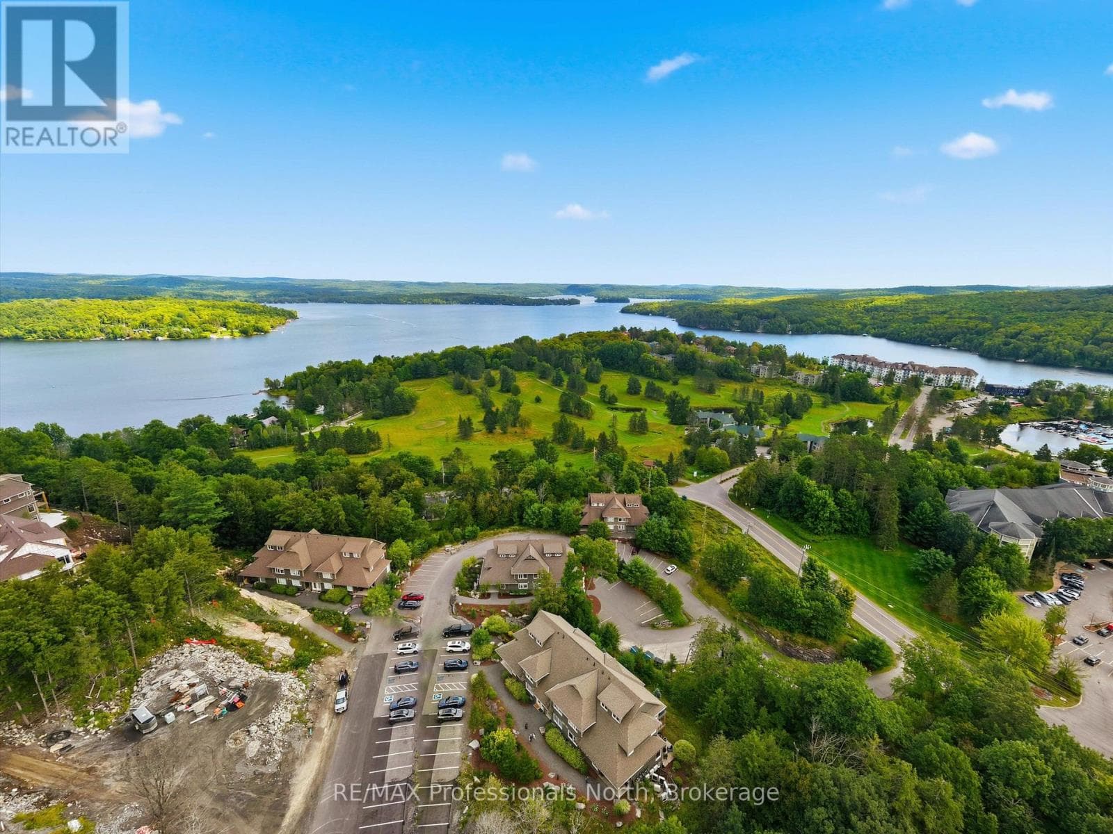 Single Family at 2-101 Tree Tops Lane, Huntsville (Chaffey), Ontario - Photo 2 - RE/MAX Garden City Realty