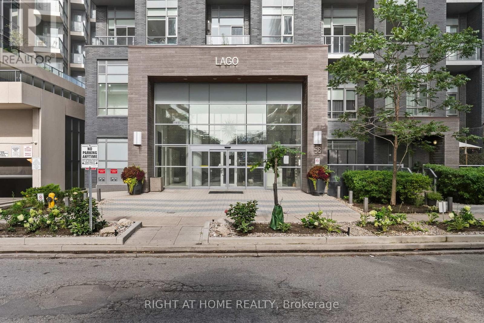 Single Family at 309- 56 Annie Craig Drive, Toronto (Mimico), Ontario - Photo 7 - RE/MAX Garden City Realty