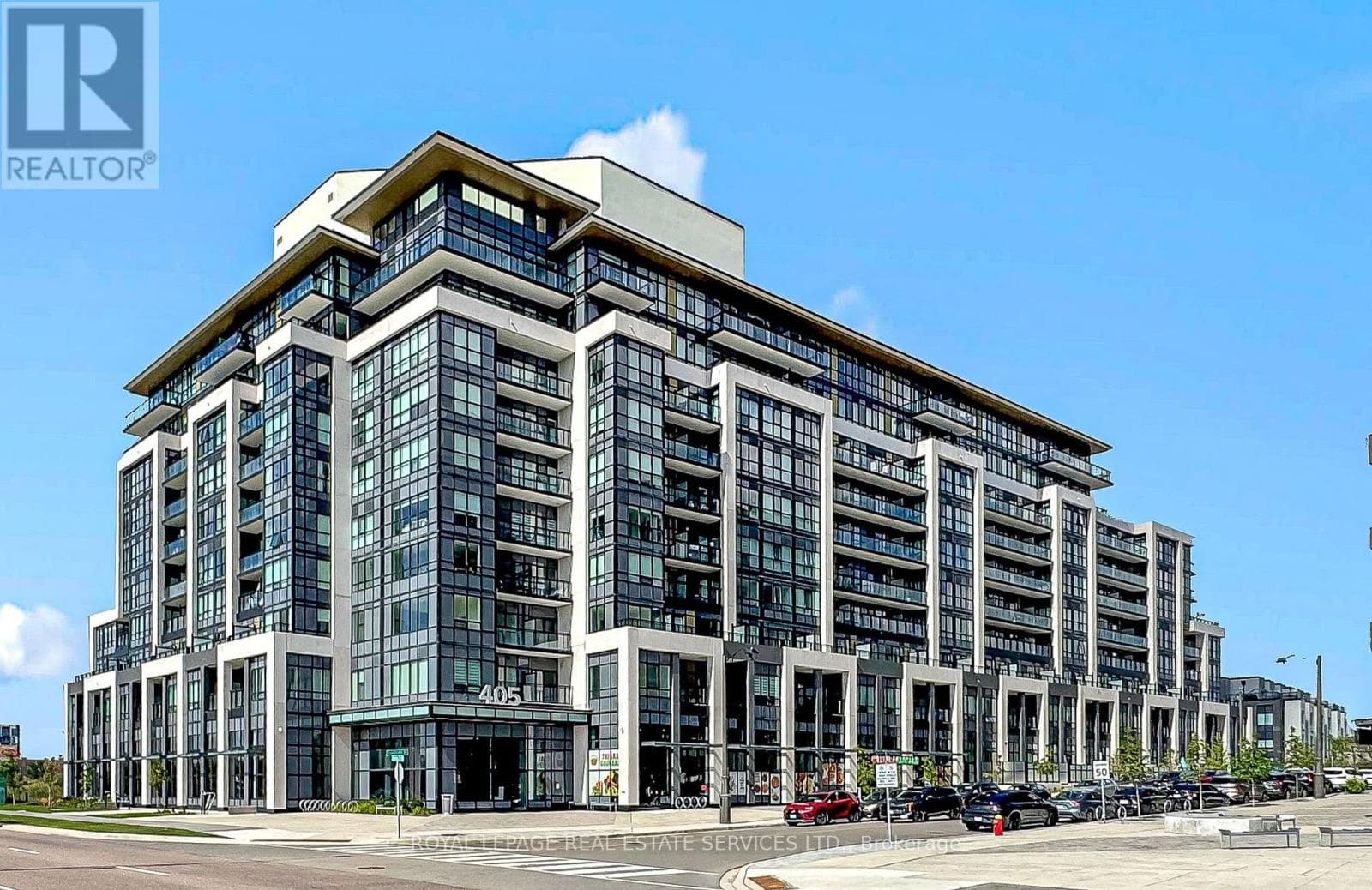 431- 405 Dundas Street