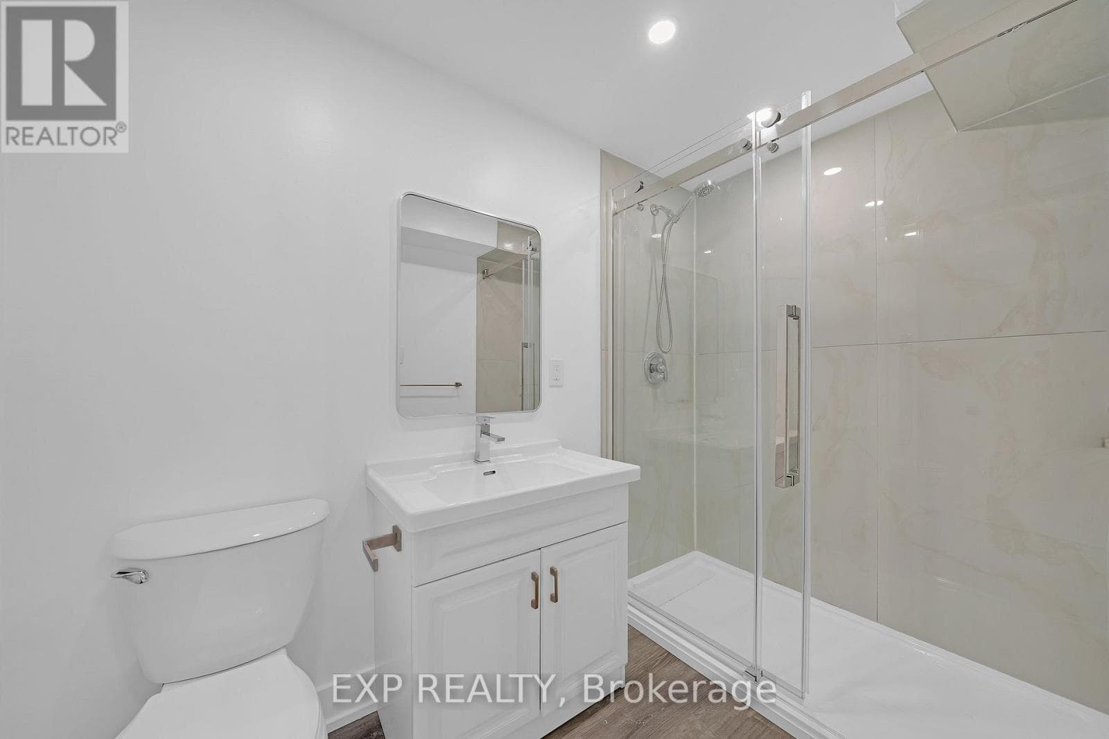 Single Family at 25 La Cassandra Basement Drive, Vaughan (Vellore Village), Ontario - Photo 9 - RE/MAX Garden City Realty