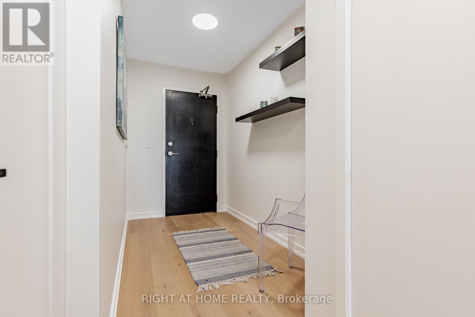 Single Family at 3116- 8 Park Road, Toronto (Annex), Ontario - Photo 4 - RE/MAX Garden City Realty