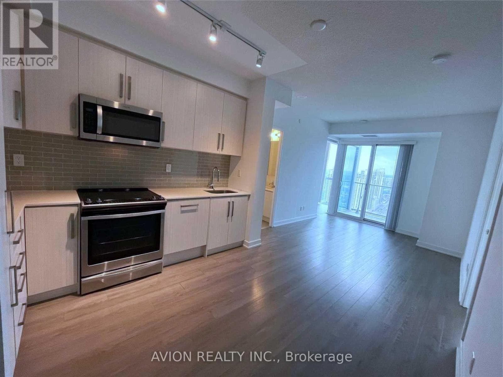 Single Family at 2802- 5180 Yonge Street, Toronto (Willowdale West), Ontario - Photo 3 - RE/MAX Garden City Realty