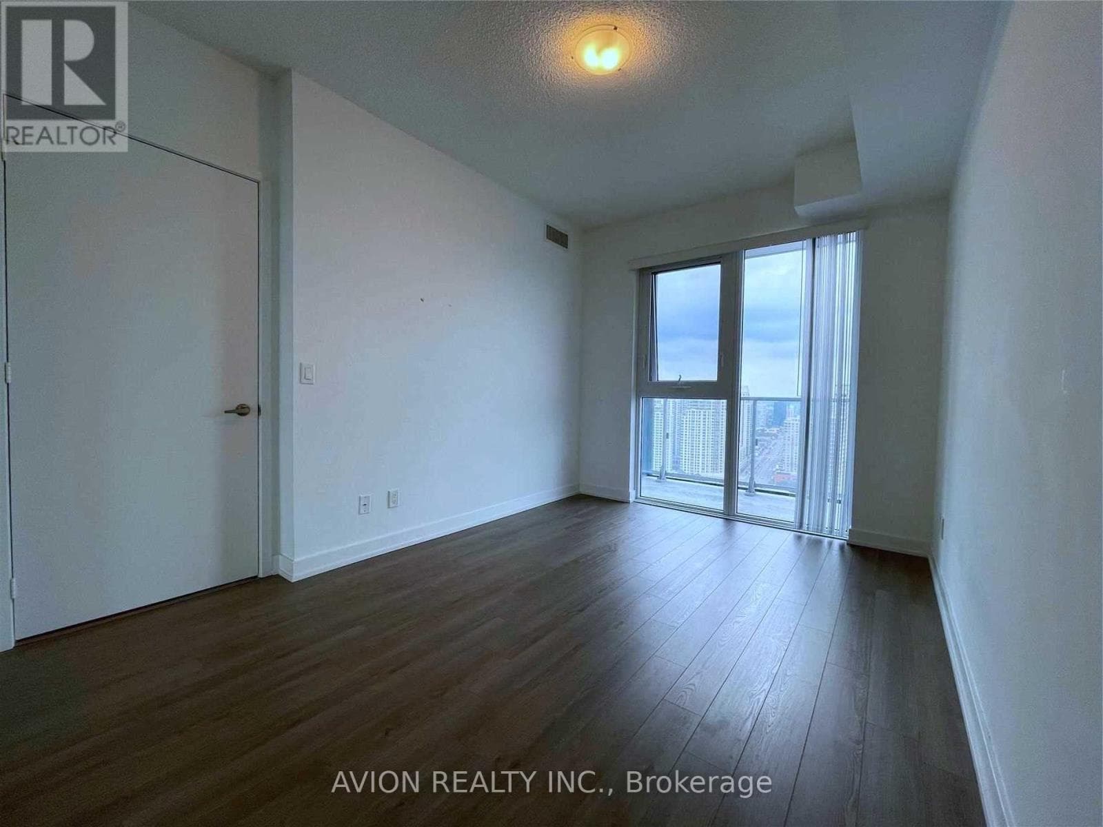 Single Family at 2802- 5180 Yonge Street, Toronto (Willowdale West), Ontario - Photo 8 - RE/MAX Garden City Realty