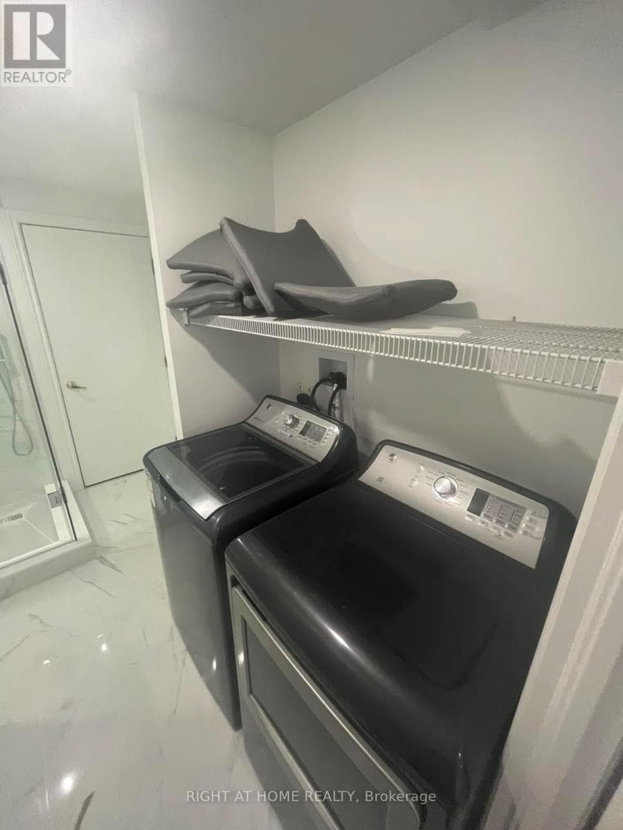 Single Family at bsmnt- 287 Wildberry Crescent, Vaughan (Vellore Village), Ontario - Photo 8 - RE/MAX Garden City Realty