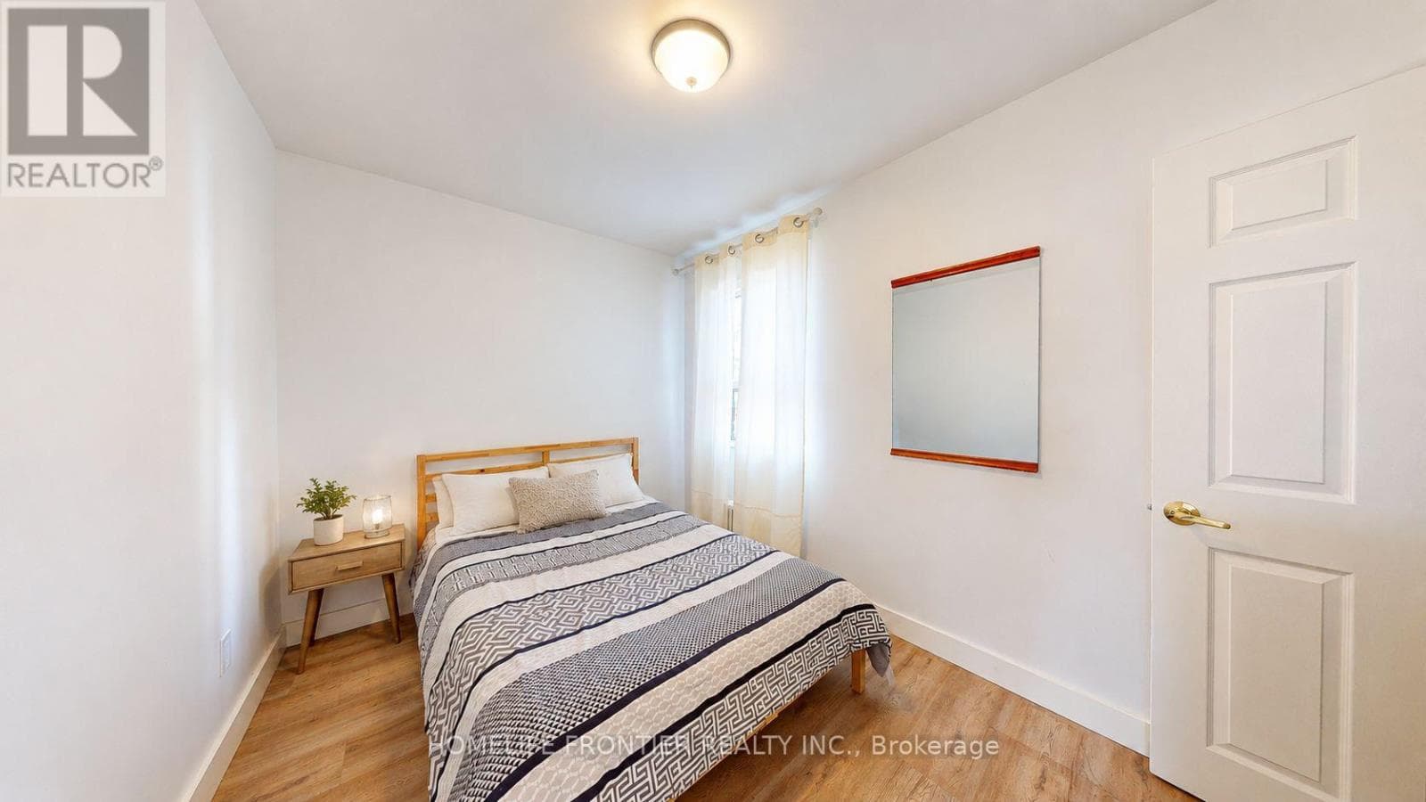 Multi-family at 4- 1110 Weston Road, Toronto (Mount Dennis), Ontario - Photo 5 - RE/MAX Garden City Realty
