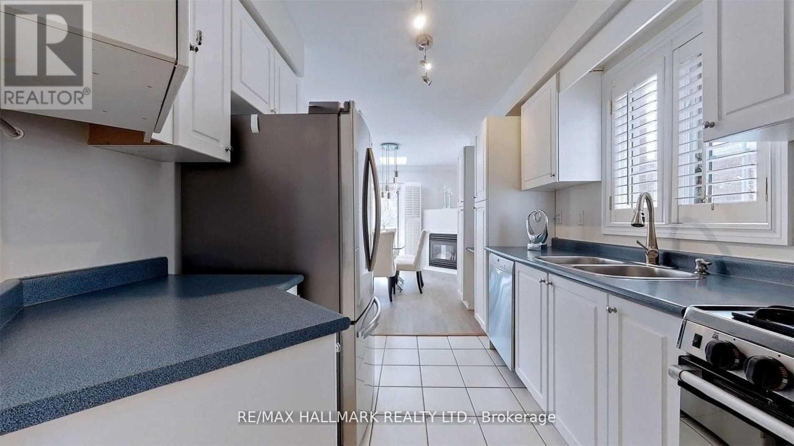Single Family at 77 Silverdart Crescent, Richmond Hill (Oak Ridges), Ontario - Photo 10 - RE/MAX Garden City Realty