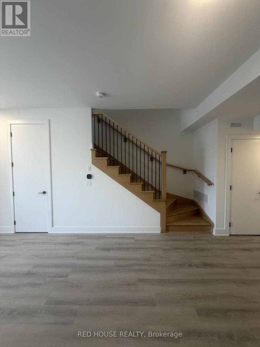 Single Family at 175 Everett Common, St. Catharines (Oakdale), Ontario - Photo 6 - RE/MAX Garden City Realty