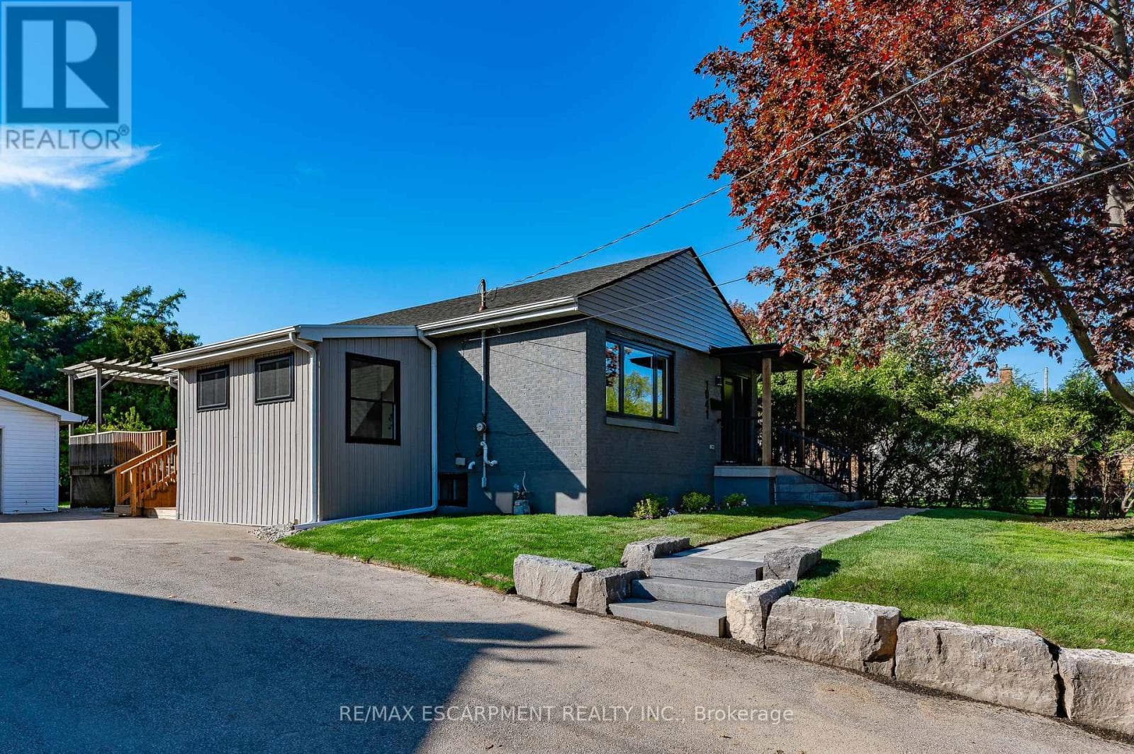 1041 Shepherd's Drive