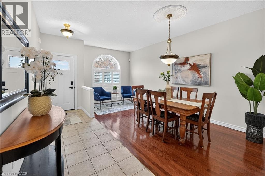 Single Family at 83 MORRISON Crescent, Grimsby, Ontario - Photo 8 - RE/MAX Garden City Realty
