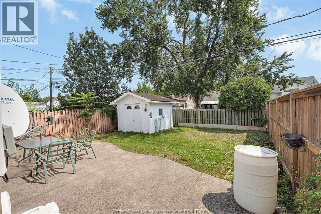 Single Family at 747 EUGENIE, Windsor, Ontario - Photo 5 - RE/MAX Garden City Realty