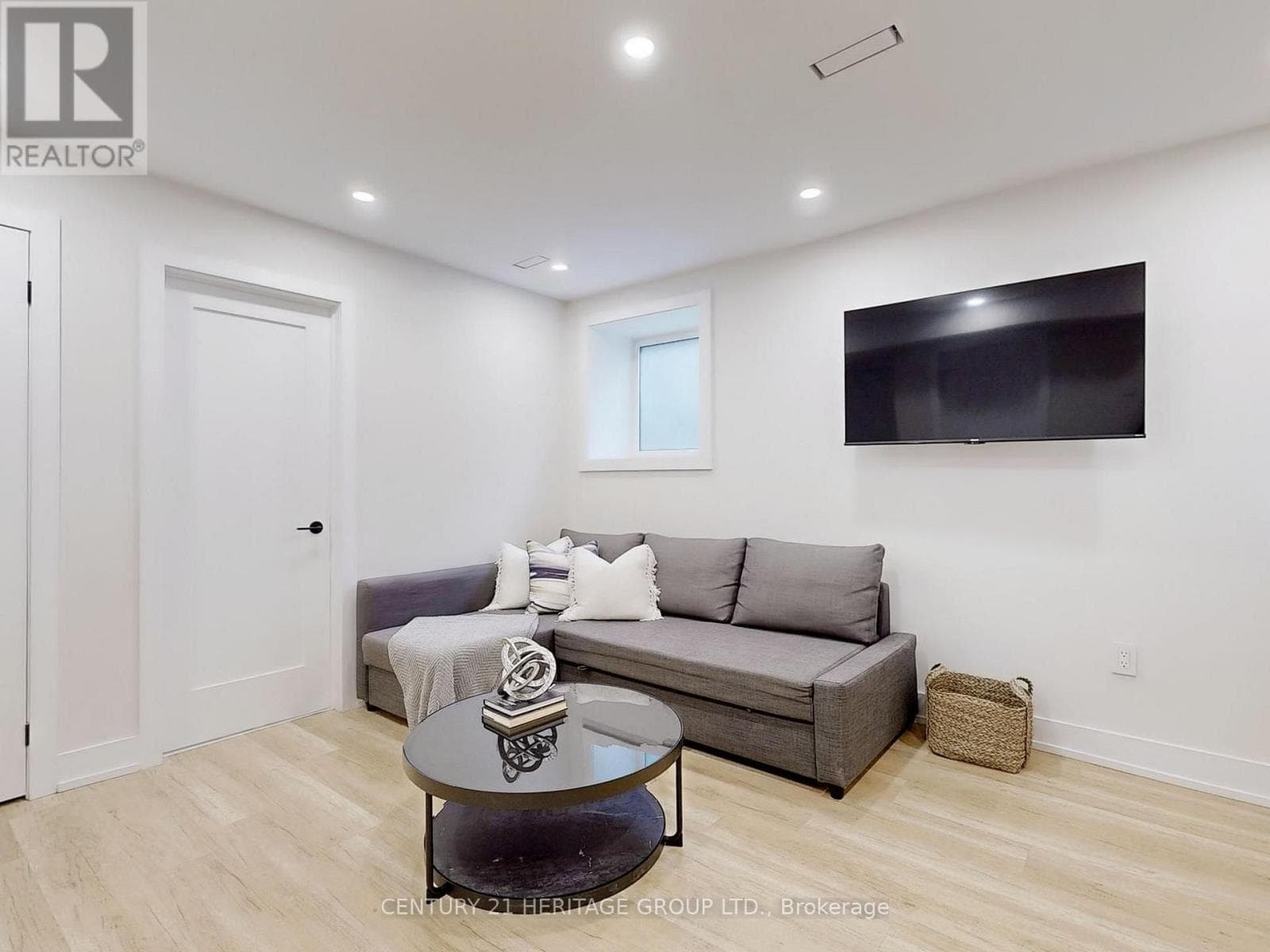 Single Family at Lower Unit- 30 Struthers Street, Toronto (Mimico), Ontario - Photo 5 - RE/MAX Garden City Realty