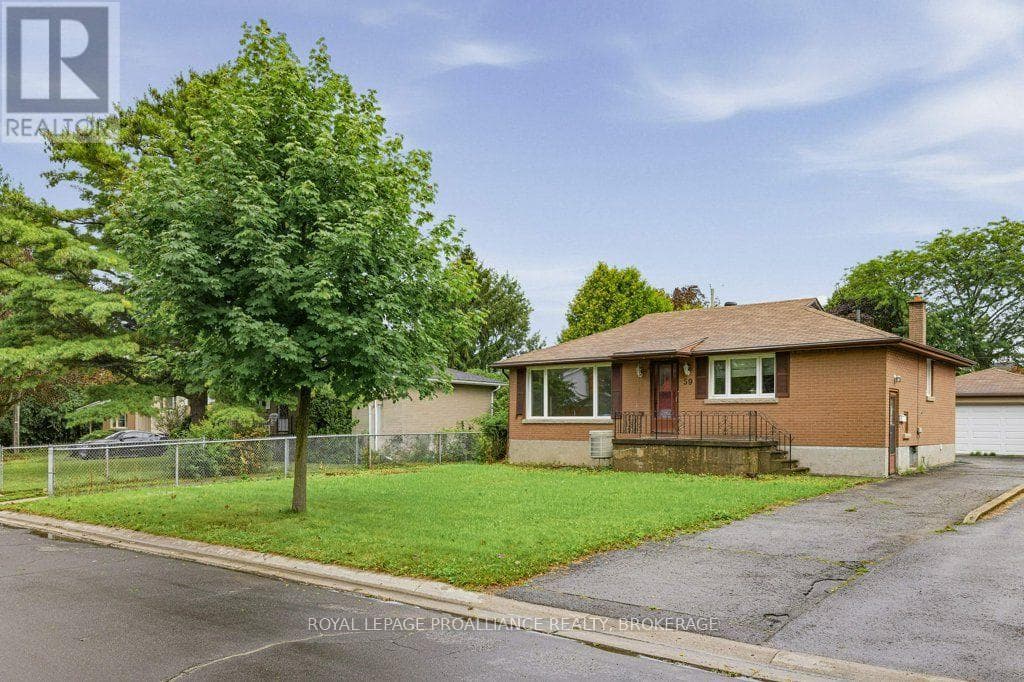 59 Campbell Crescent