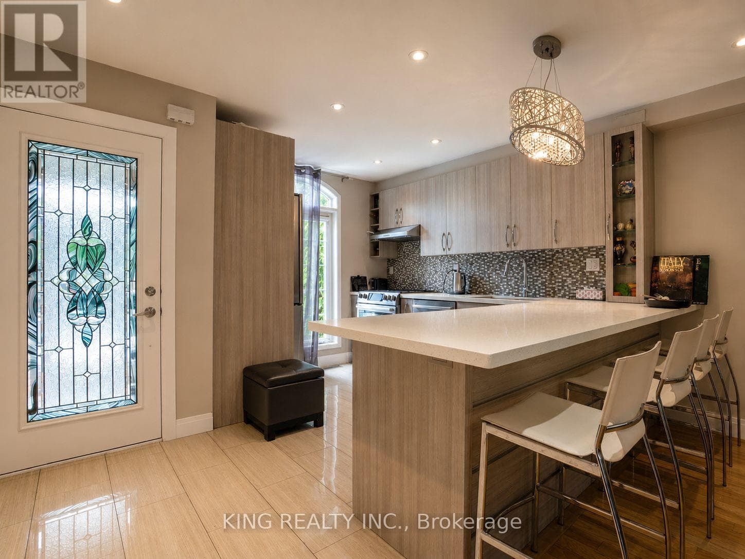 Single Family at 149 Dolce Crescent, Vaughan (Vellore Village), Ontario - Photo 4 - RE/MAX Garden City Realty