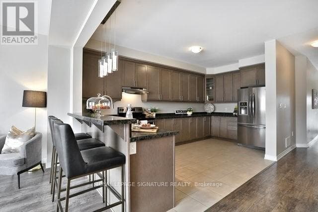 Single Family at 29 Bradbury Road, Hamilton (Stoney Creek), Ontario - Photo 8 - RE/MAX Garden City Realty