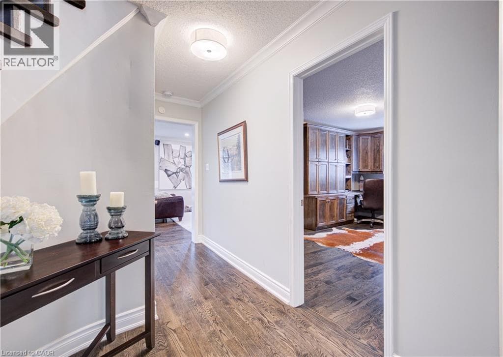Single Family at 7 STOCK Court, Cambridge, Ontario - Photo 10 - RE/MAX Garden City Realty