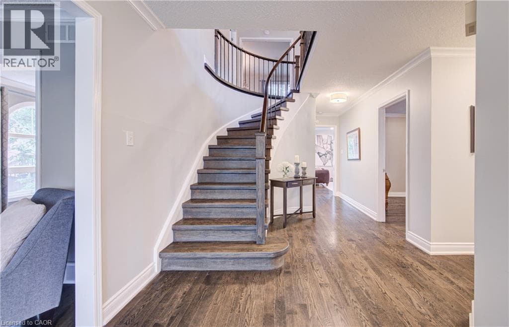 Single Family at 7 STOCK Court, Cambridge, Ontario - Photo 5 - RE/MAX Garden City Realty