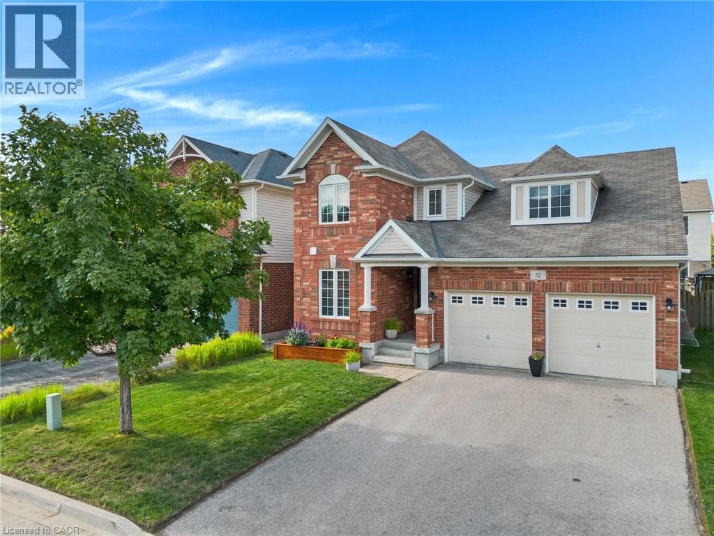 Single Family at 32 CHASE Crescent, Cambridge, Ontario - Photo 2 - RE/MAX Garden City Realty