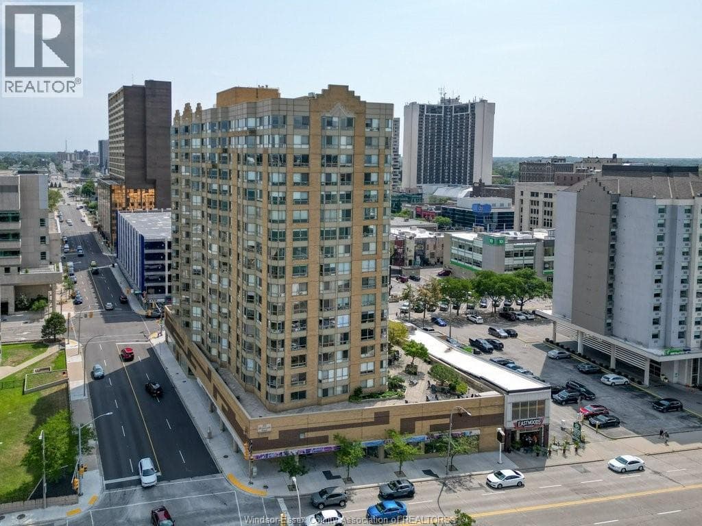 Single Family at 1204- 75 RIVERSIDE Drive, Windsor, Ontario - Photo 3 - RE/MAX Garden City Realty
