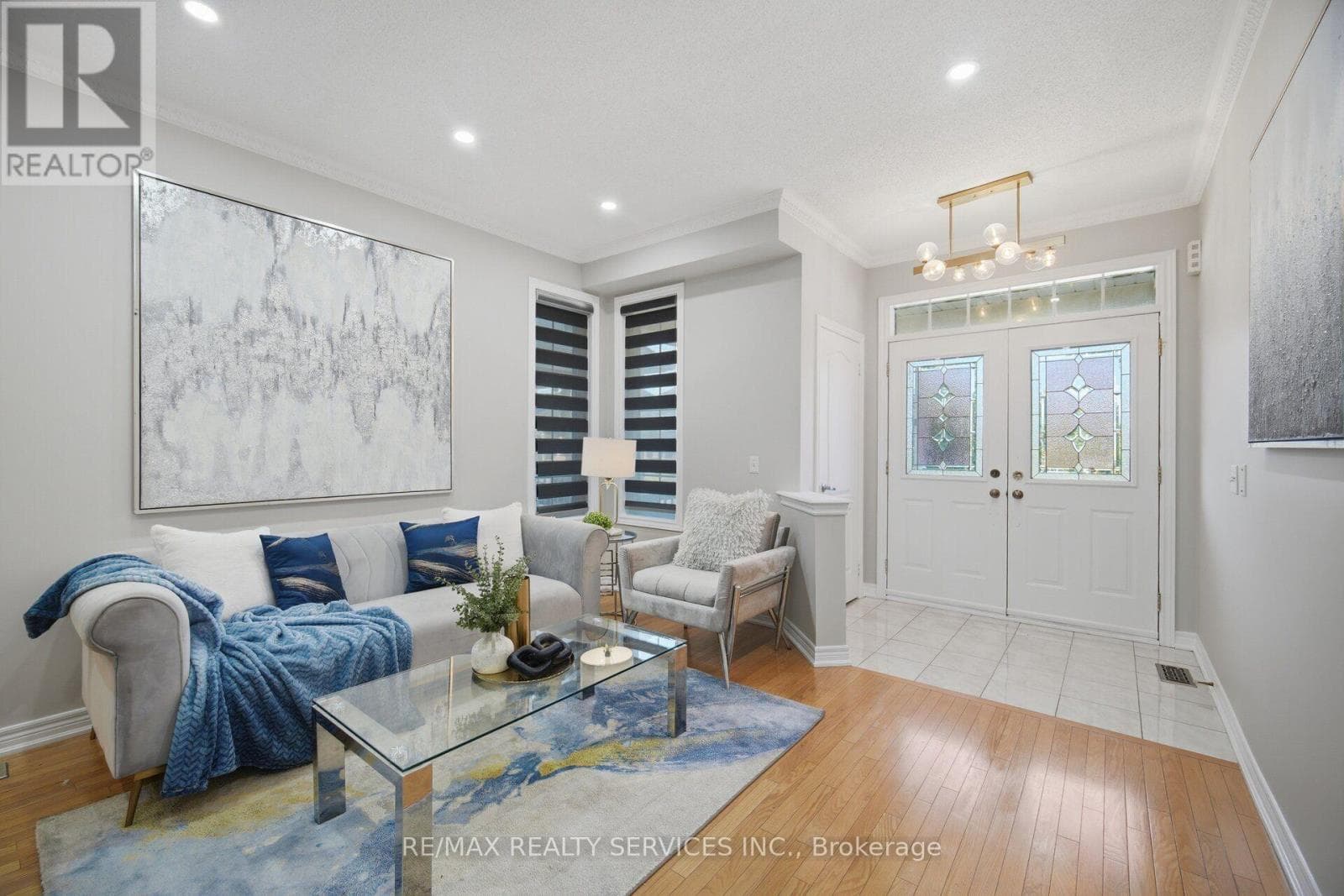 Single Family at 424 Sunny Meadow Boulevard, Brampton (Sandringham-Wellington), Ontario - Photo 7 - RE/MAX Garden City Realty